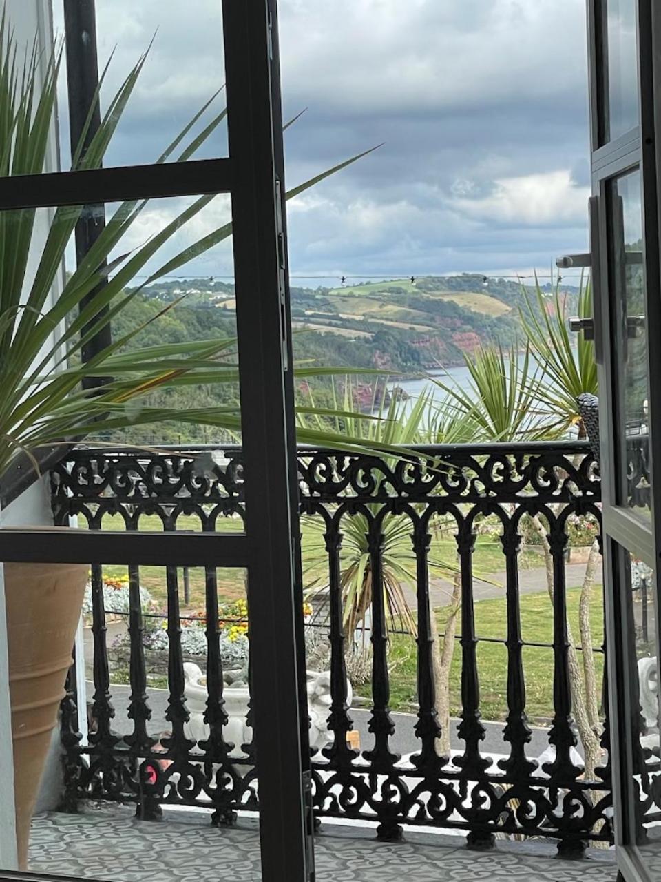 Headland View Boutique B&B Torquay Exterior foto