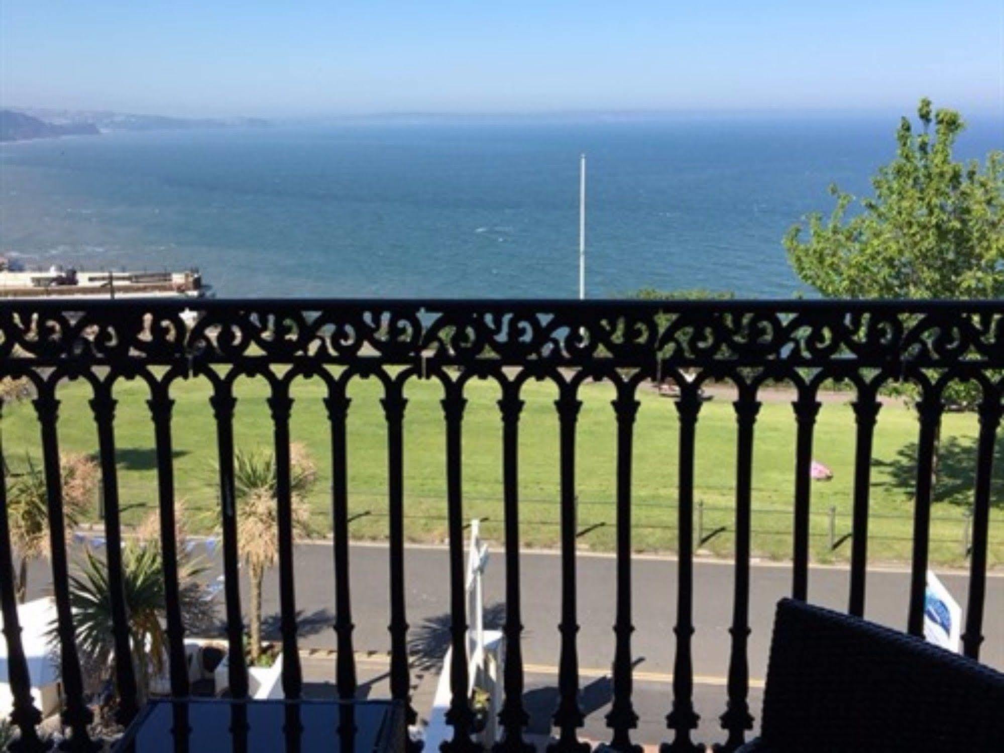 Headland View Boutique B&B Torquay Exterior foto